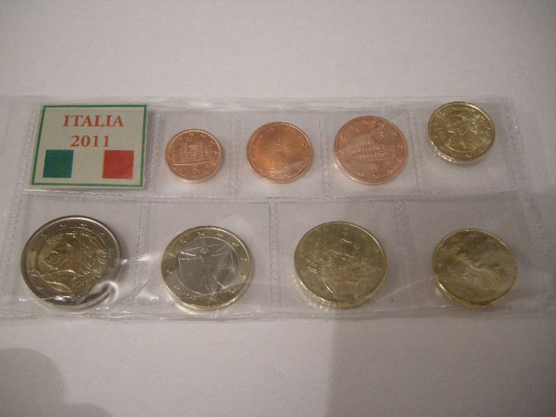 (afbeelding voor) UNC set Italië 2011 van 1 cent tot en met 2 euro